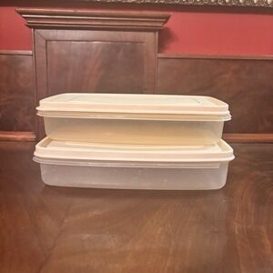 Vintage Rubbermaid Servin' Saver #5 Containers Almond Lids 4 Cup Set of 2